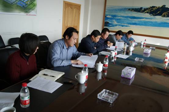 認真學(xué)習貫徹黨的十八大和十二次黨代會精神切實做好黨員領(lǐng)導(dǎo)干部聯(lián)系職工服務(wù)基層工作
