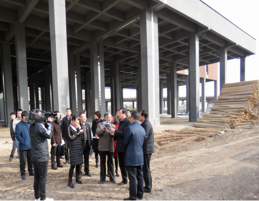 省委常委、西寧市委書記王曉一行來青海物產朝陽物流園區(qū)調研